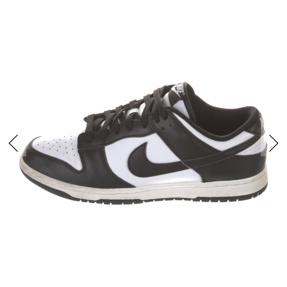 Nike women’s panda dunk low Sneakers